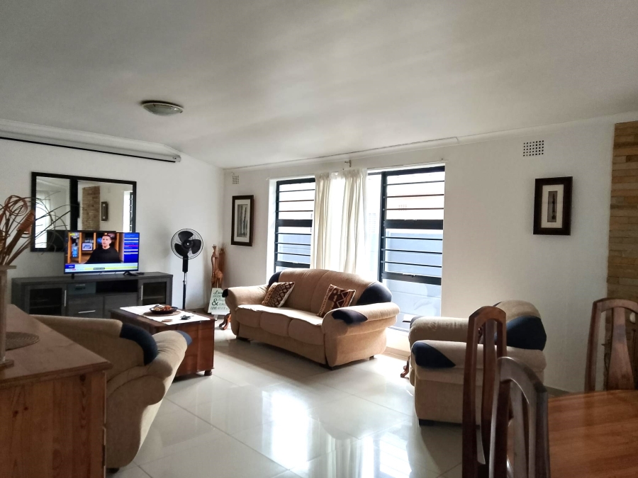 4 Bedroom Property for Sale in Richmond Estate Western Cape